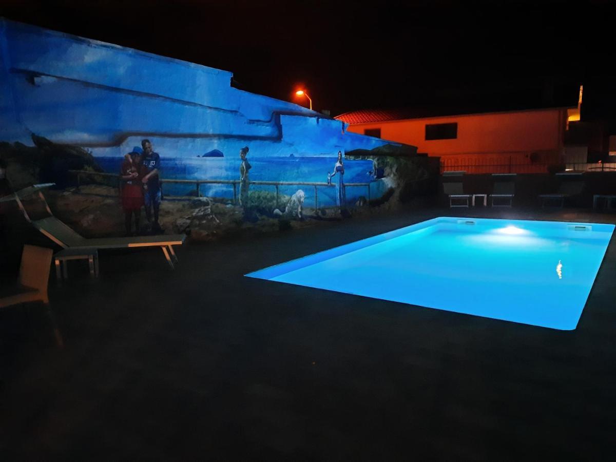 Hotel I Colori SantʼAntìoco Dış mekan fotoğraf
