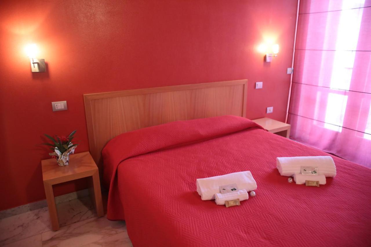 Hotel I Colori SantʼAntìoco Dış mekan fotoğraf